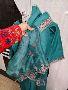 2 Colour Available With Discount Offer