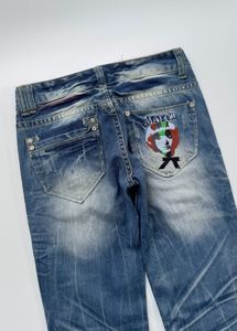 Y2K low rise jeans