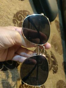 Stylish Round Sunglasses