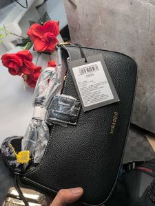 Miraggio Black Maddie Textured Medium Leather