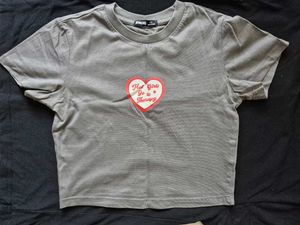 Graphic Heart Crop T-Shirt