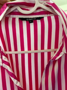 Chic Pink &amp; White Striped Button-Up Shirt