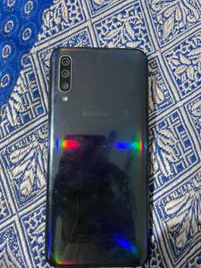 Samsung Galaxy A50 Smartphone