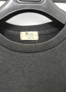 Comfortable Black Oversized T-Shirt