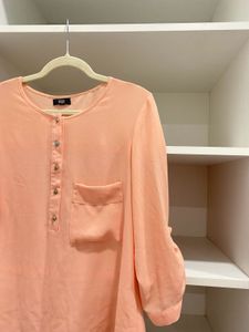 F&amp;F Women’s Peach Blouse