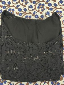 DISCOUNT..!!Black Sequined Lace Tunic Top