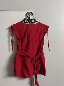 Red y2k top