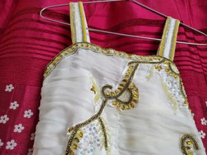 Princess Ball Gown 💛🤍