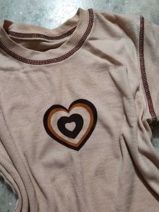 Cute Heart Graphic T-Shirt