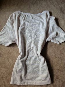 white graphic tshirt