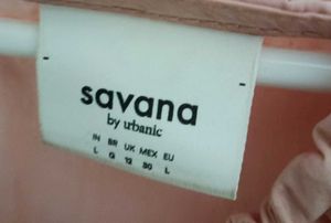 Savana Form fitting Puff Sleeve Pink tie up top