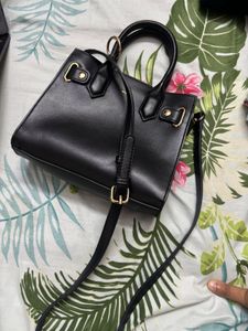 Chic Black Aldo Handbag with Lock Detail