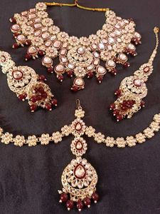 Stunning Indian Bridal Jewellery Set