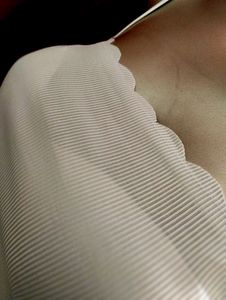 129 Frill Cut Sports Bra