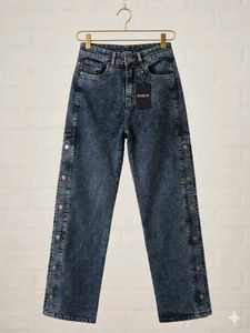 Branded Stylish Button-Detail Jeans