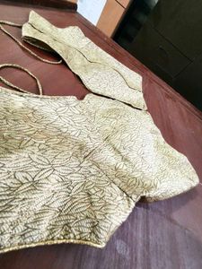 Elegant Leaf Pattern Blouse