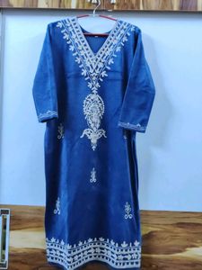 Elegant Blue Velvet Kurta Set