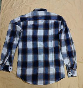 Men's Blue &amp; White Checked Casual Shirt