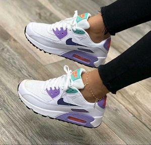 Nike Air Max 90 - White/Purple