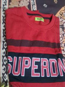 Red "SUPERON" Graphic Sweatshirt