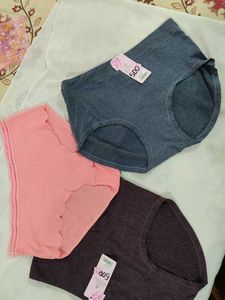 3 Comfortable Women's Briefs