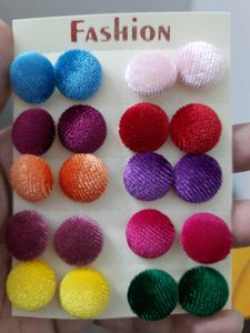 10 Pair Of Velvet Earrings New Business Stock