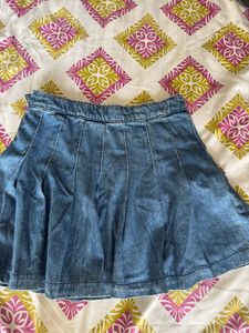 denim pleated skirt