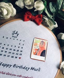 Customisable Calendar+Photo Hoop
