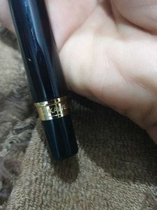 Elegant Gold &amp; Black rollerball Pen