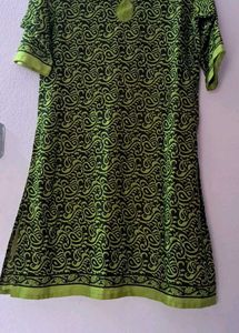 Green&amp;black Kurta set(kurti, pant, duppata)