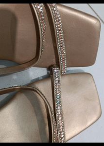 Zudio Heels