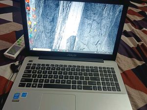 ASUS Laptop