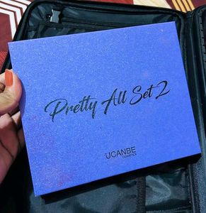 Ucanbe Eyeshadow Palette