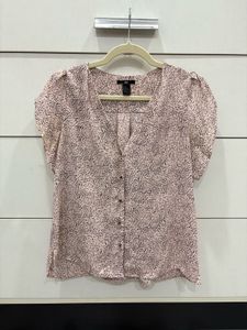 H&amp;M Chic Button-Up Blouse