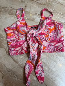 Boho Tie-Front Crop Top 👚🎀