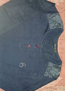 Chic Dark Blue Top with Lace Details