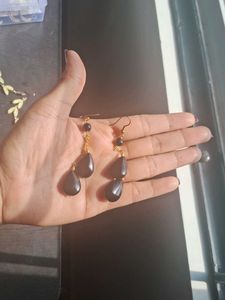 Elegant Black Drop Earrings