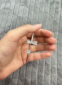 Bow & Stone Silver Bracelet