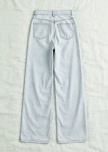 Light wash high waist Jeans💌