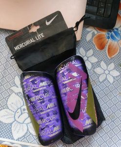 Nike Mercurial Lite Shin Guards