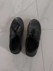 Classic Black Lace-Up Shoes