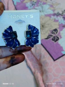 Elegant Blue Flower Gemstone Earrings