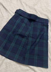 Classic Plaid Mini Skirt with Belt