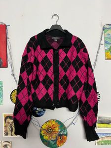 Argyle Knit Cardigan🩷🖤Free size 34+