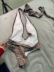 Leopard Print bodysuit