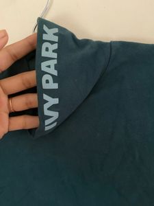 Beyonce ‘s Ivy Park Workout Tee
