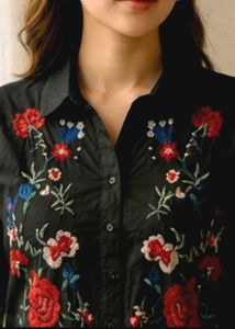 ♥️✨Floral Elegance Embroidered Black Top