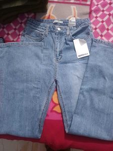 High Waisted Flare Jeans with white top