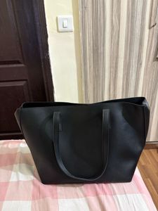mango Black Tote Bag