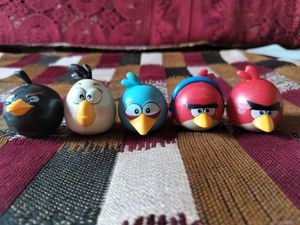 Gems surprise Angry birds toys